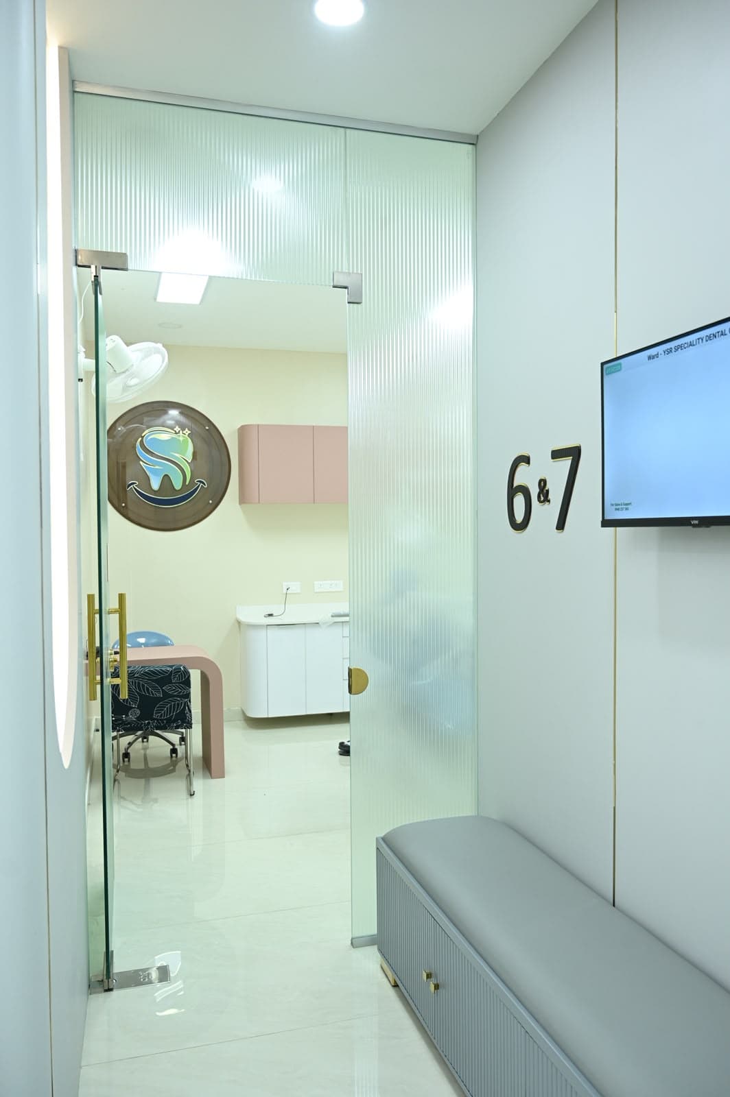 CORRIDOR · SUITES 6–7