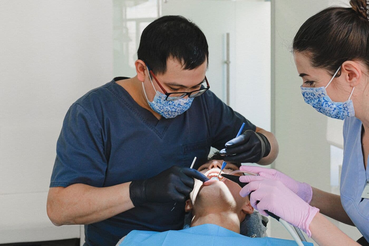 Dental check-up & consultation