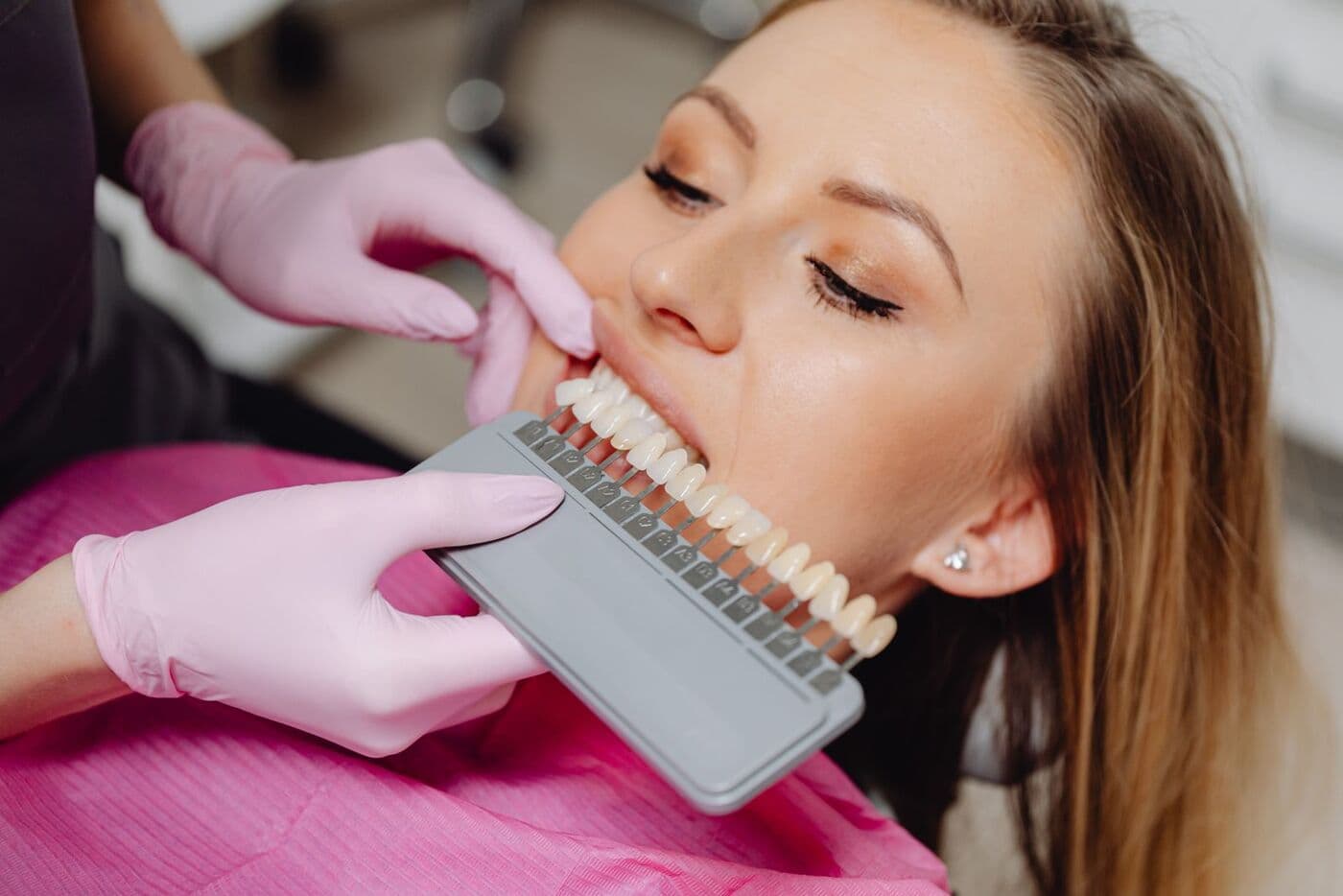 Crowns & fixed teeth replacement